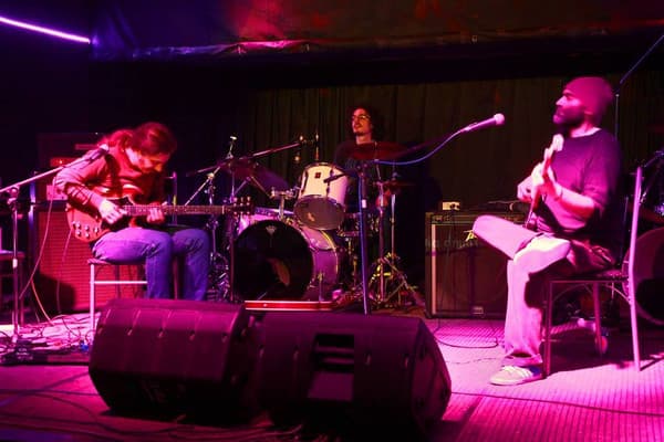Bag of Nails – Rock