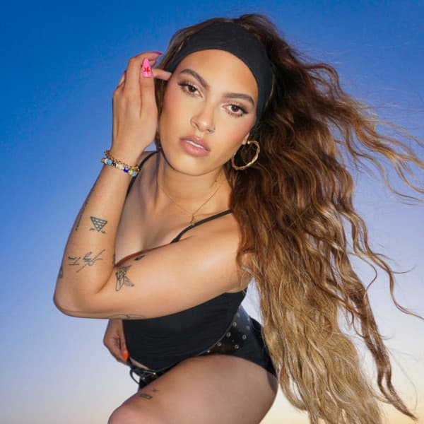 Maggie Andrew – Pop