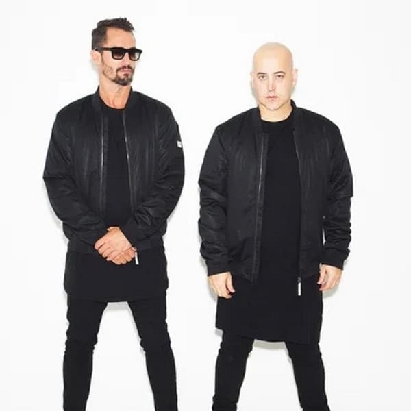 2Lovers – Electro