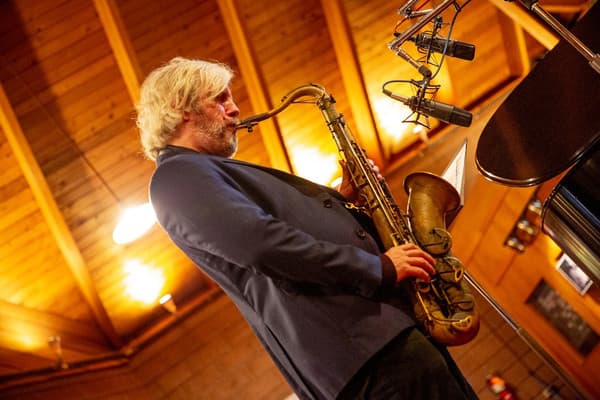 GRANT STEWART β Jazz