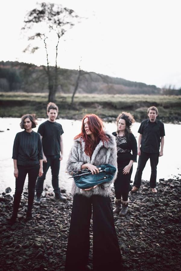 Kathryn Tickell & The Darkening – Folk, World, & Country