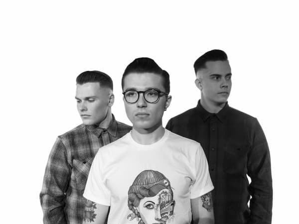 AT's Roots & Ramblin' – Rock