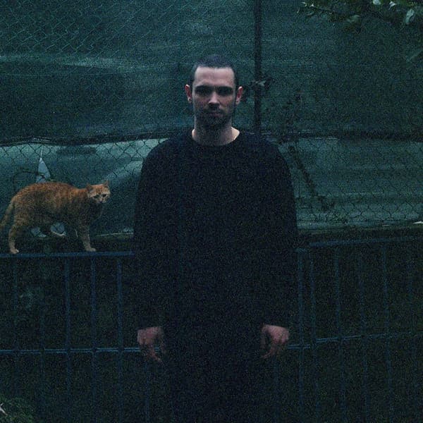 Big Hands – Electro