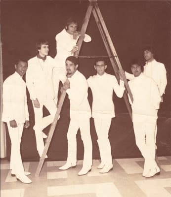 THE JUNGLES – Rock