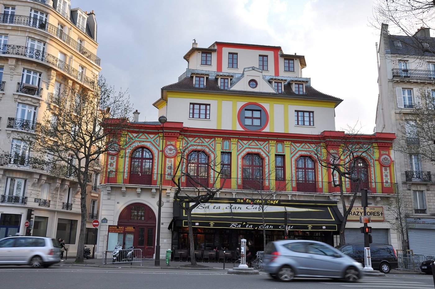 Salle Le Bataclan à Paris, vue extérieure